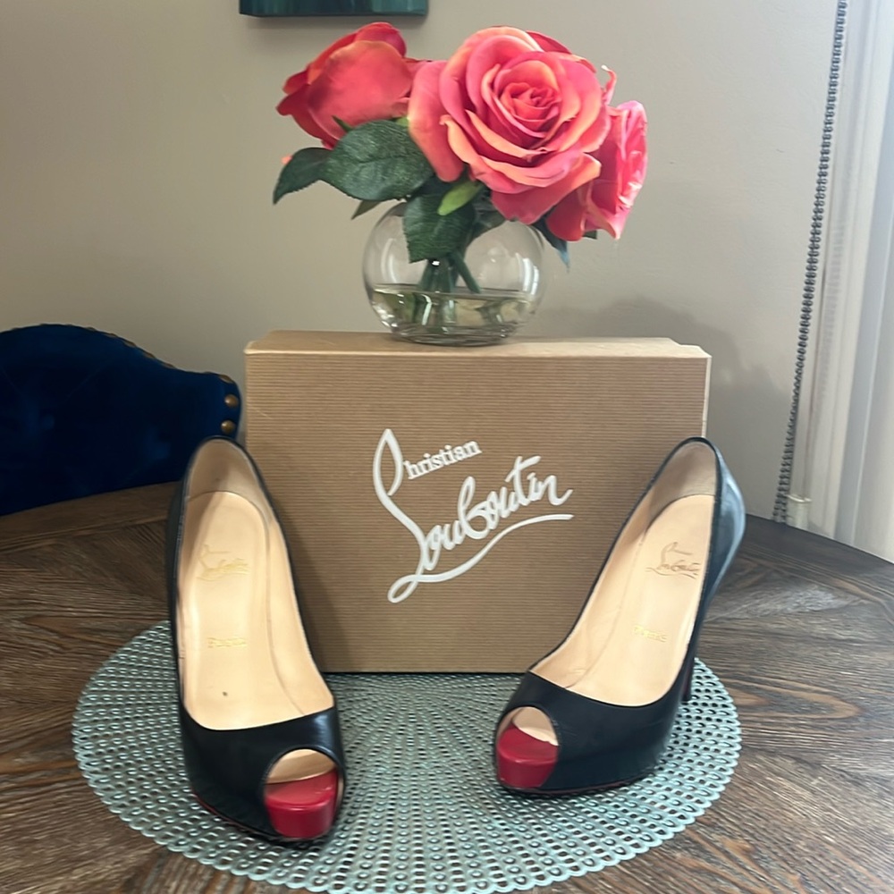 Selling Christian Loutin heels